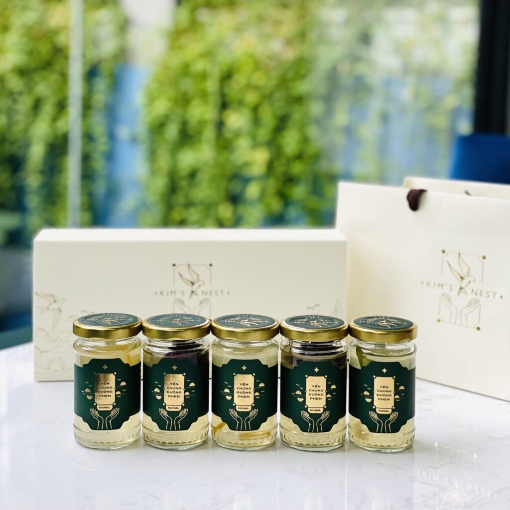 Tổ yến chưng sẵn